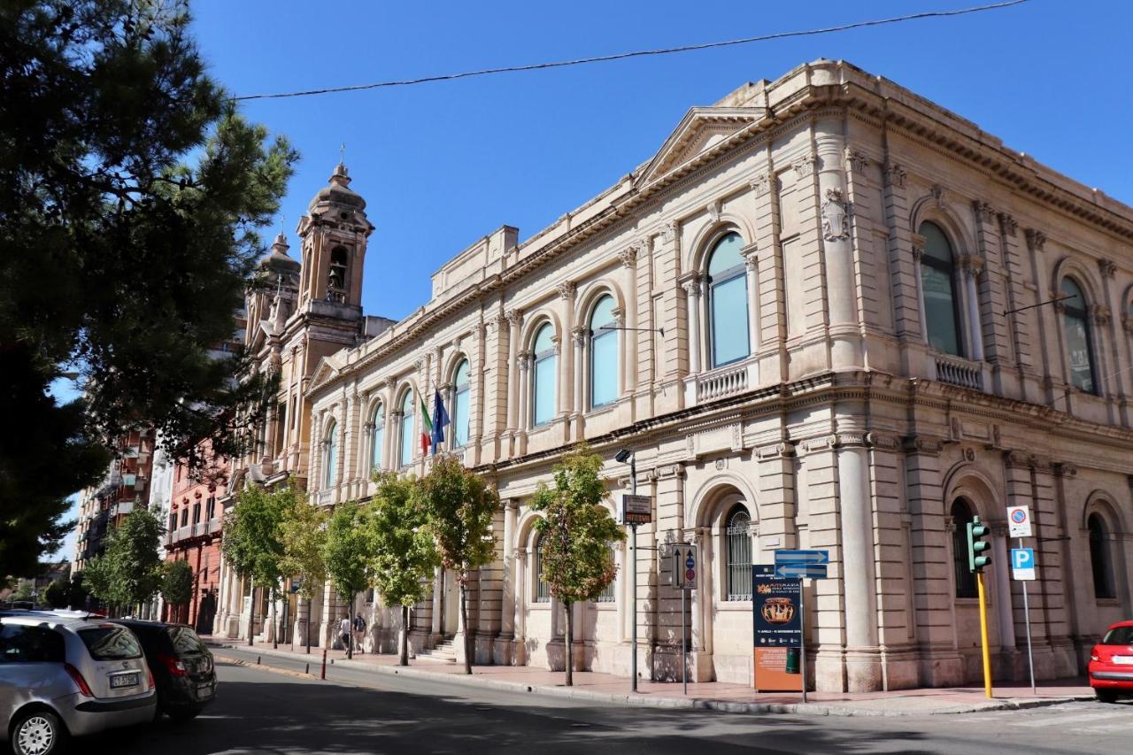 Appartamento Casa Semplice Taranto Esterno foto